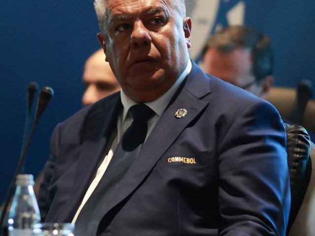 Aparecen mГЎs vГ­nculos de Chiqui Tapia con empresas investigadas por lavado de dinero