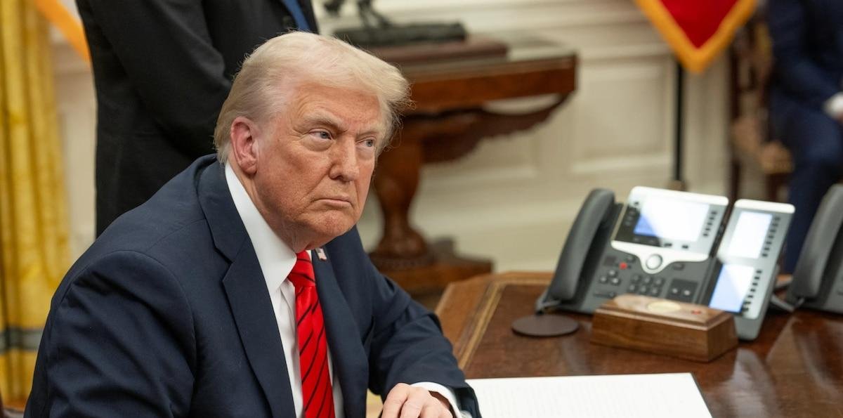 Trump se reúne con Merz, afirma que Alemania está colaborando con ataques contra Irán