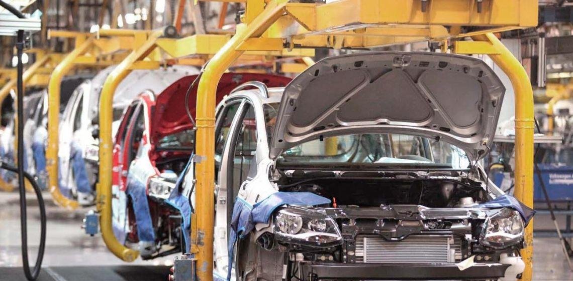 Dos años de Milei: la segunda peor caída industrial del mundo, 2.436 empresas cerradas y 73 mil empleos perdidos