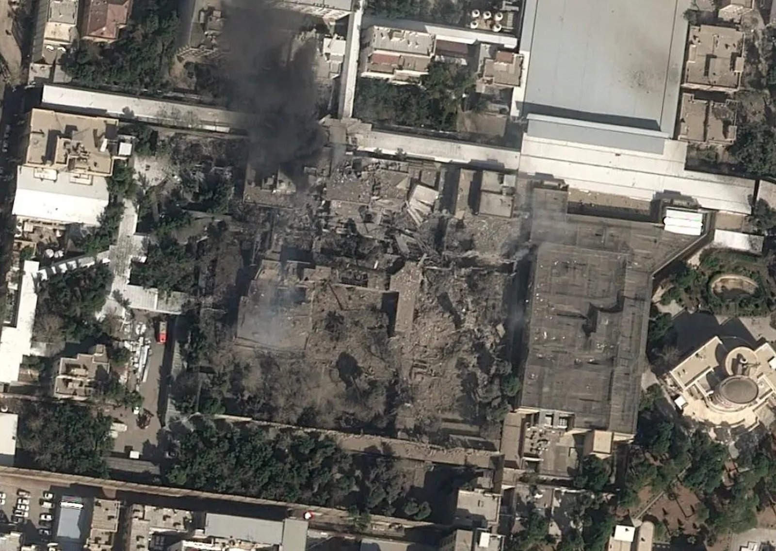 Ataque de Estados Unidos e Israel contra Irán: la imagen satelital de la presunta casa del líder supremo Alí Jamenei que habría sido bombardeada