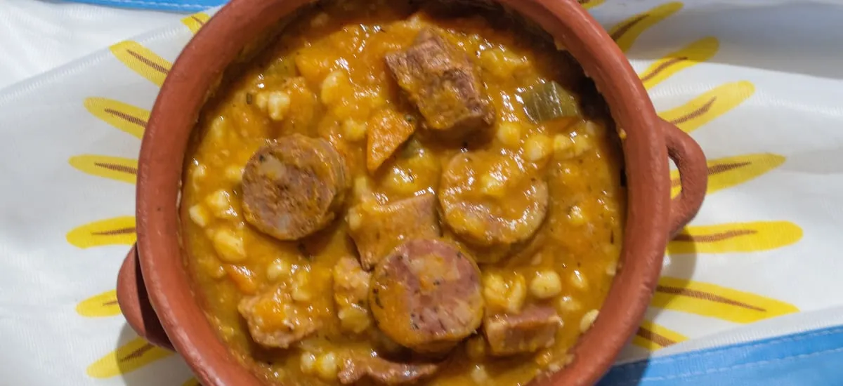 Receta de locro criollo clásico para el 25 de Mayo: cómo hacerlo fácil, paso a paso y que rinda para hasta 10 personas