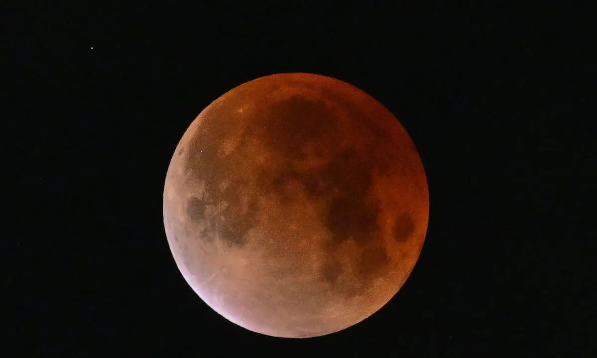 Eclipse lunar de agosto 2026: ¿se puede ver en la Argentina?