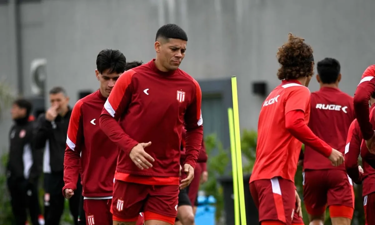 Marcos Rojo no fue habilitado por Conmebol para jugar en Estudiantes frente a Flamengo