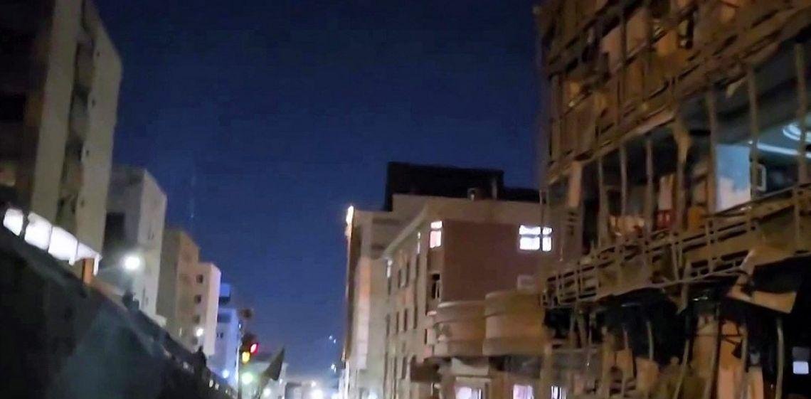 Denuncian bombardeo al hospital Gandhi en Teherán en plena ofensiva de EE.UU. e Israel