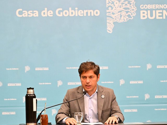 Con crГ­ticas a Milei, Kicillof presentГі el presupuesto bonaerense y reclamГі apoyo para el endeudamiento