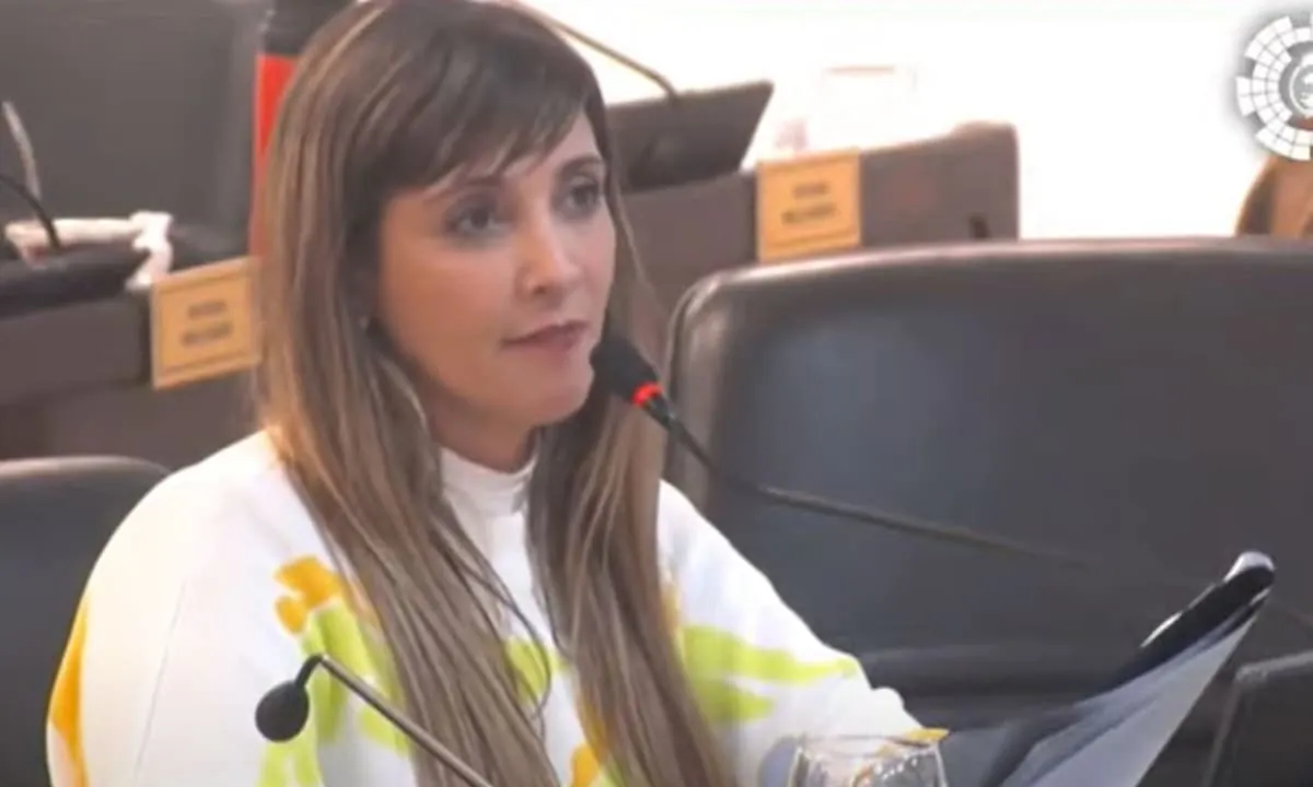 La Corte rechazó el recurso de queja de una intendenta condenada a pagar 17 millones a un funcionario por agravios en las redes sociales