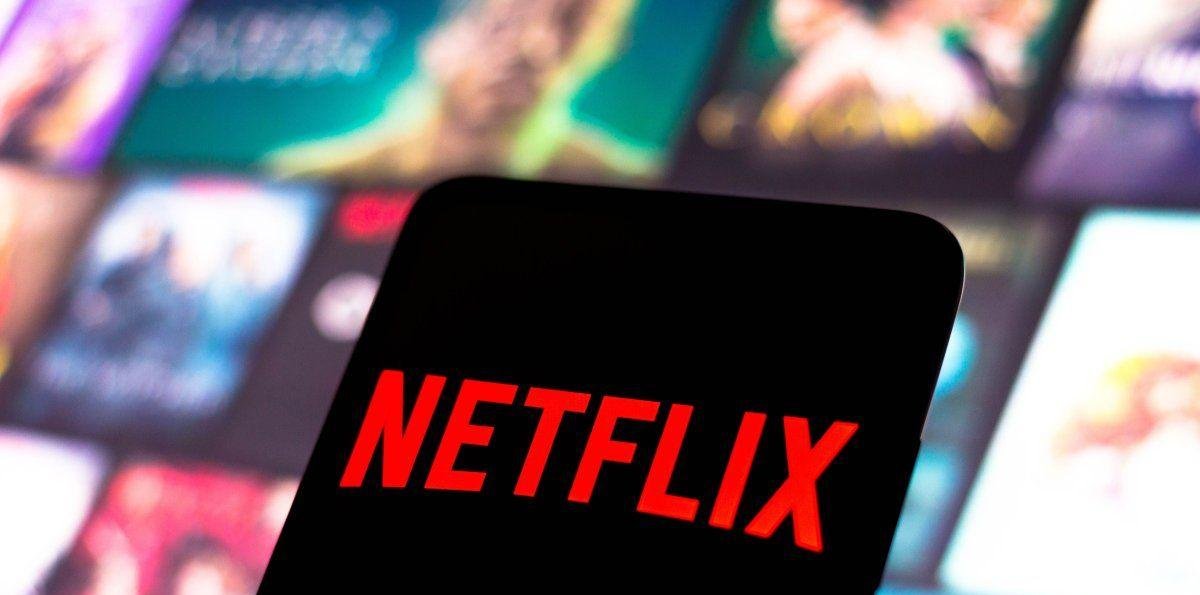 Las acciones de Netflix suben casi un 10% caerse el acuerdo con Warner Bros. Discovery