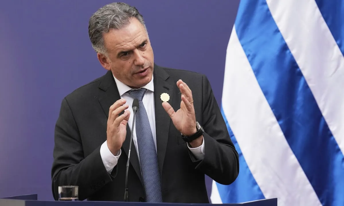 Acusan al presidente de Uruguay de comprar una camioneta con un descuento de US$25.000: “Ni Menem se animó a tanto”