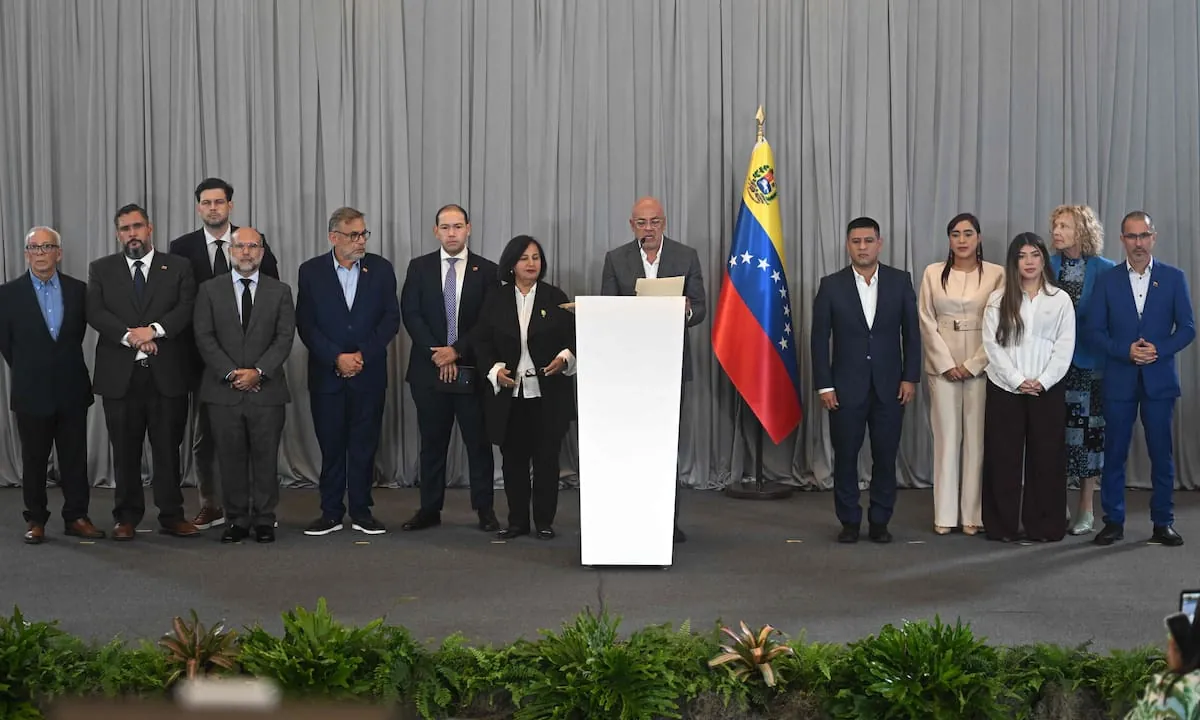El gobierno de Venezuela anunció la excarcelación de 131 presos políticos tras iniciar el diálogo con la oposición