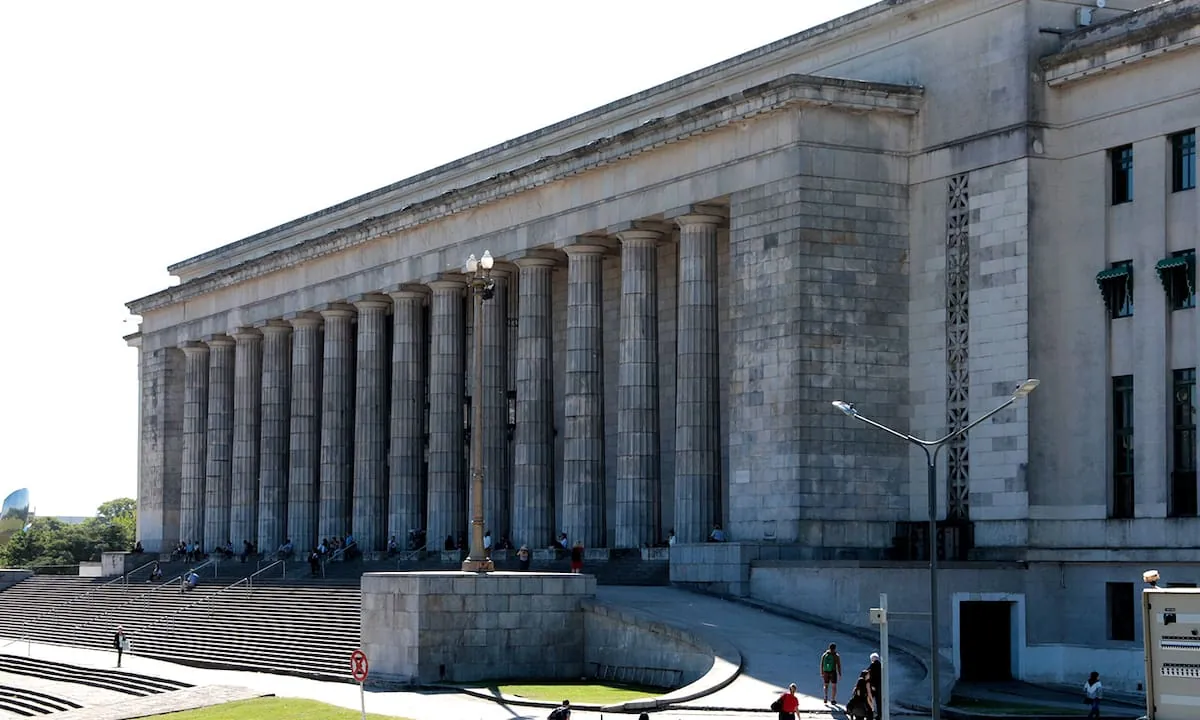 Ranking QS: la UBA se mantiene como la única universidad de América Latina entre las 100 mejores del mundo