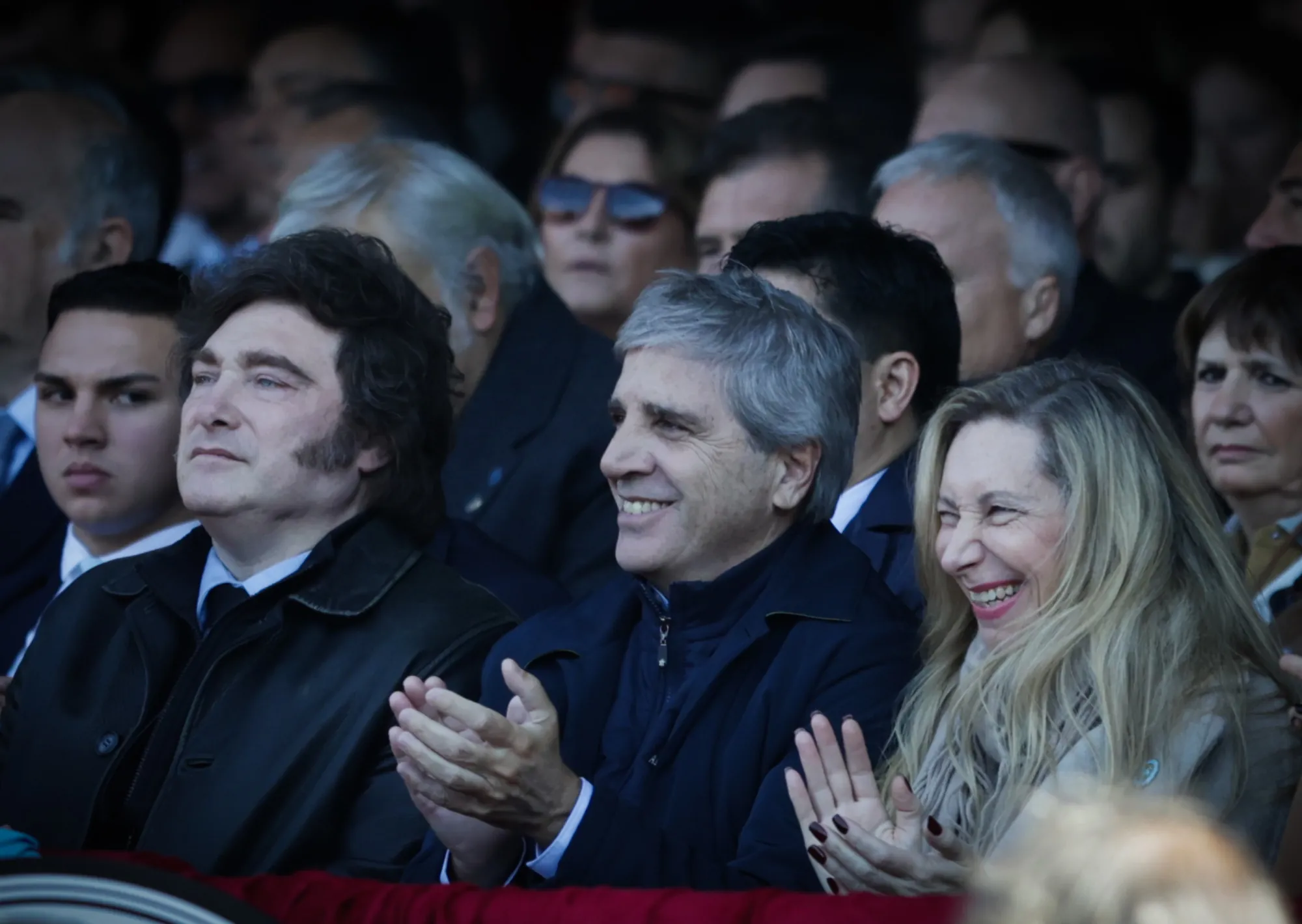 Alerta para el Gobierno en una encuesta que mira el Círculo Rojo: caída al nivel de su peor momento electoral