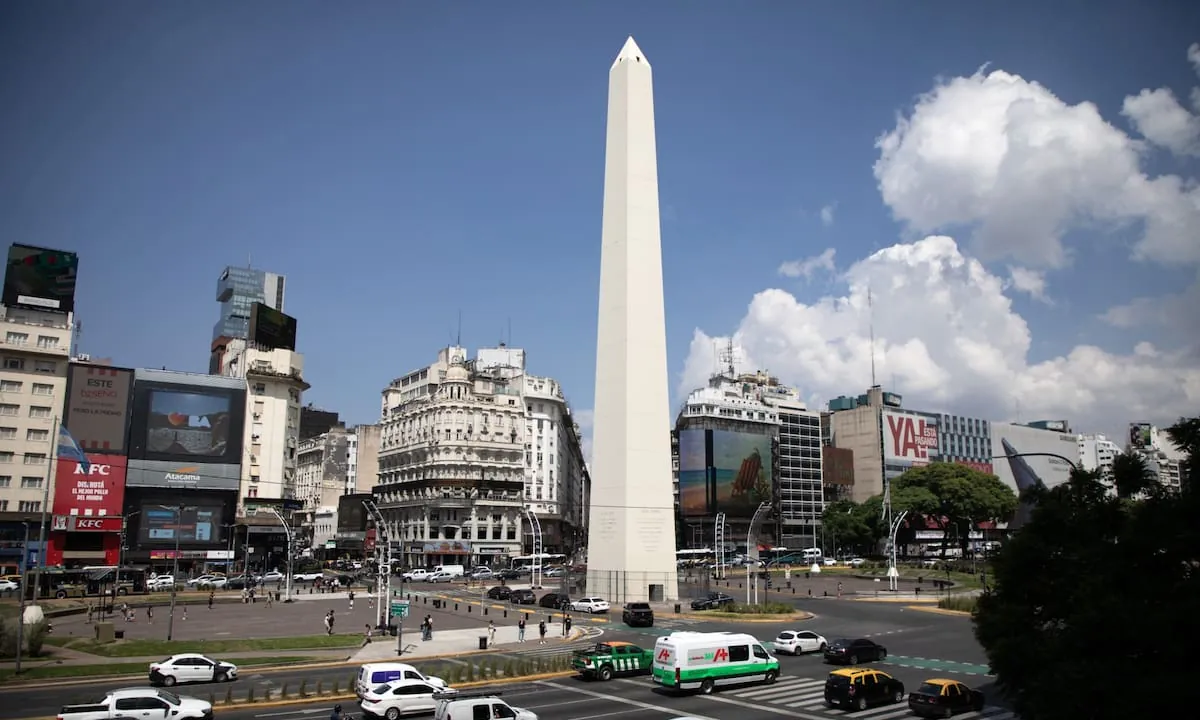 BM anuncia aval por US$ 2.000 millones para que Argentina afronte servicio de deuda