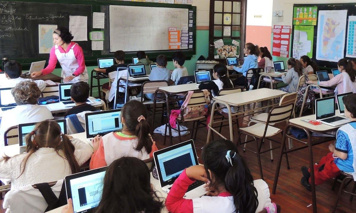 Alumnos y profesores renovamos la magia de las aulas