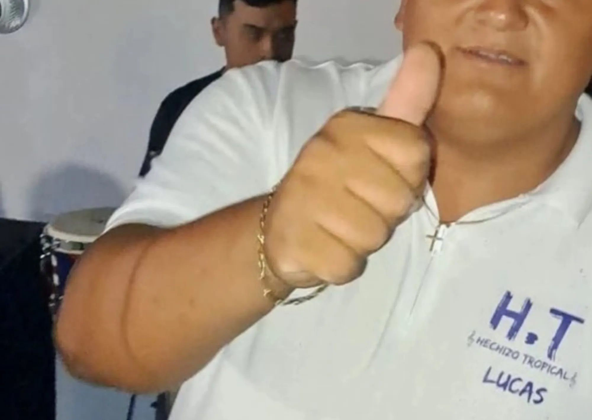 Quién era Lucas Herrera, el integrante de la banda "Hechizo Tropical" que murió tras un show en Mar del Plata