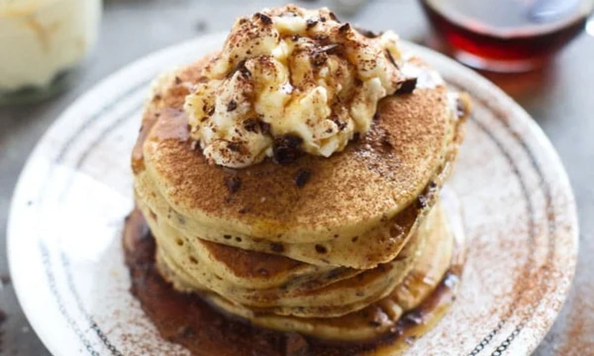 Los irresistibles panqueques de tiramisú que son furor en las redes sociales