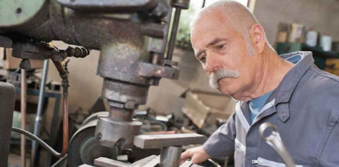 Trabajar después del retiro dejó de ser opción y se volvió necesidad