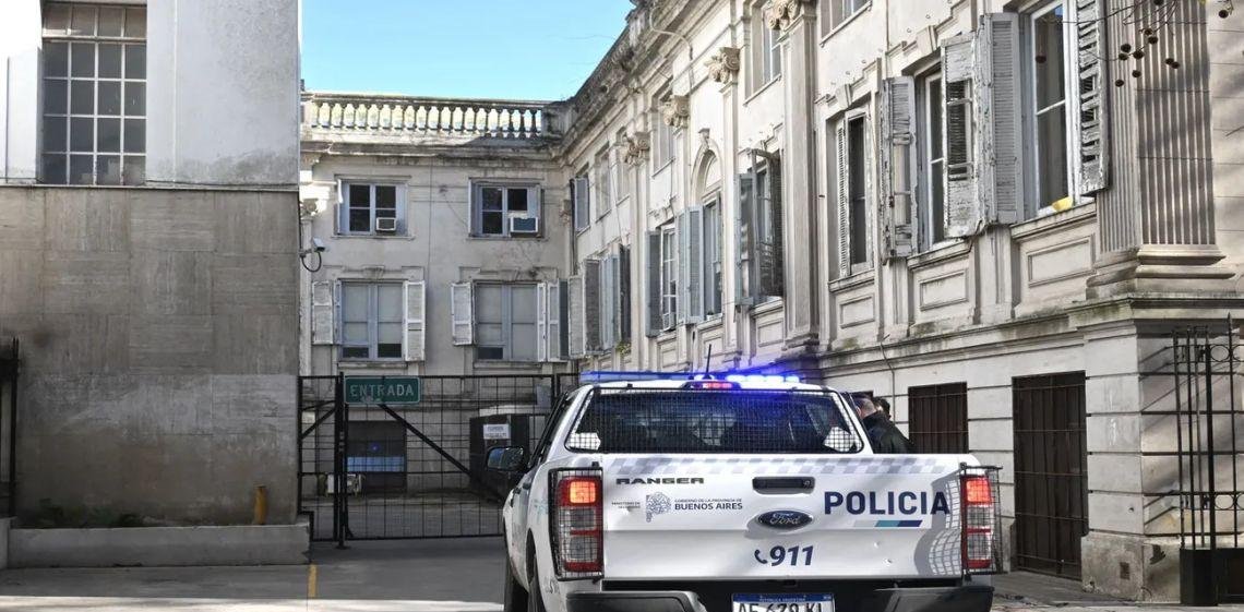 Un imputado por abuso sexual murió tras arrojarse desde un cuarto piso en los tribunales de La Plata