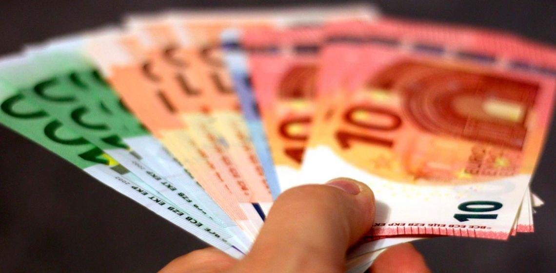 Euro blue hoy, a cuánto cotiza este lunes de 2 marzo de 2026