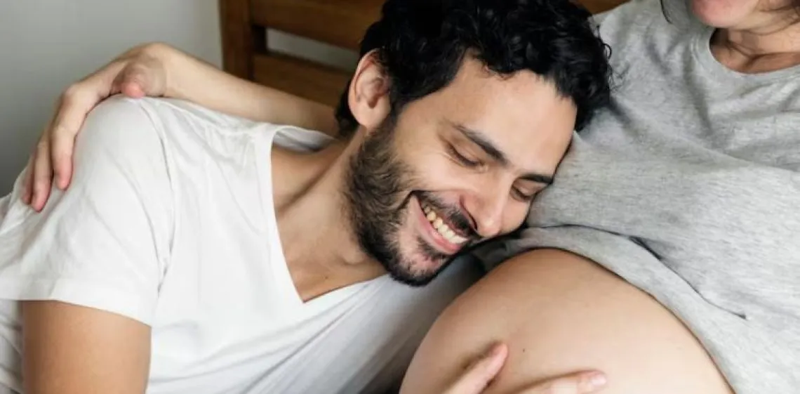 Síndrome de Couvade: por qué algunos hombres sienten síntomas de embarazo sin estar gestando