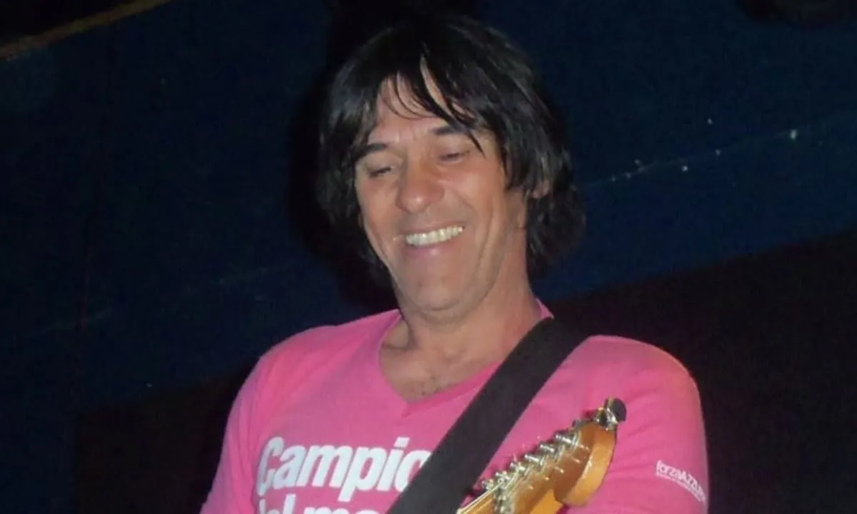 Murió el cantante cordobés Marcelo Decall a los 64 años