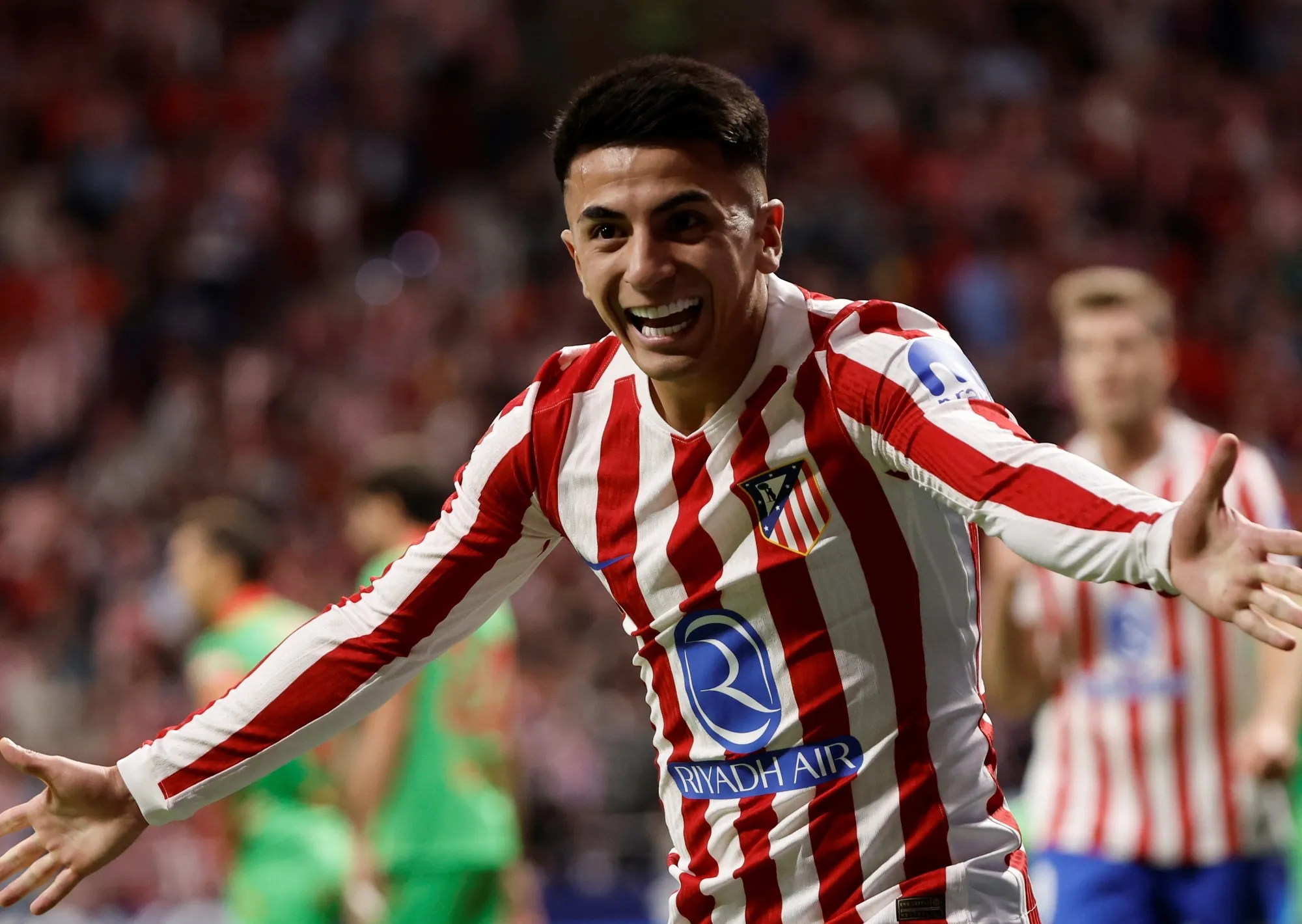 Thiago Almada a River: acuerdo total con Atlético de Madrid y el campeón del mundo llega por una cifra récord