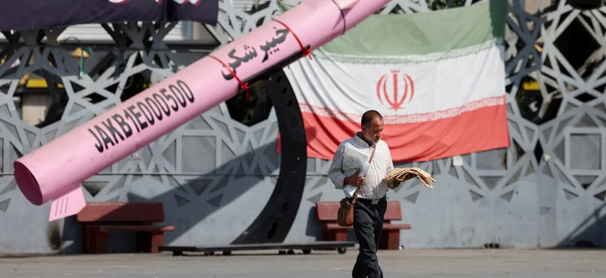 Amenaza de Irán a los países del Golfo: cooperar con EEUU en el estrecho de Ormuz será considerado “un acto de guerra”