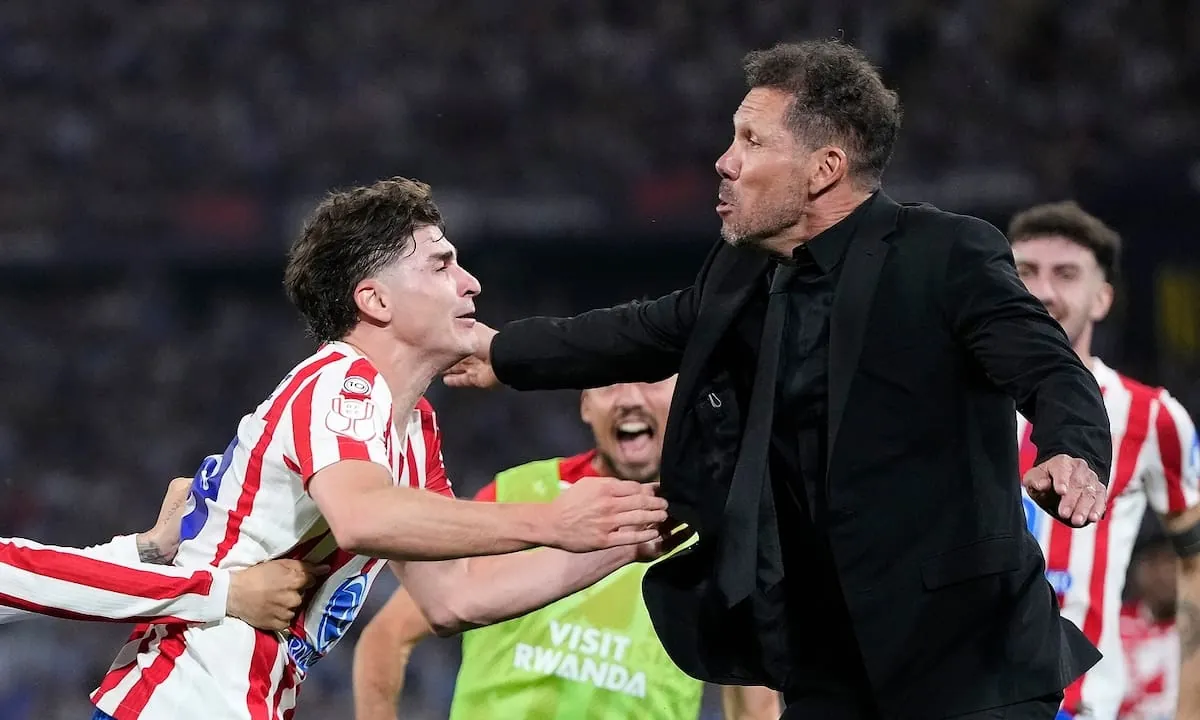 Diego Simeone habló sobre la situación de Julián Alvarez tras los carteles en su contra