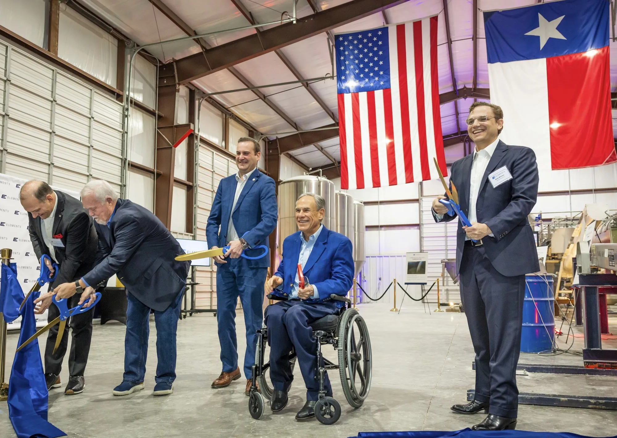 OFICIAL | Greg Abbott aprueba nuevos fondos para la Universidad de Texas en Dallas bajo un proyecto de innovación