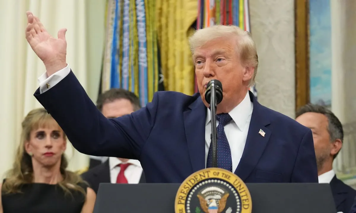 Trump dice que la roja del árbitro del Mundial fue "horrible", pero dejó el fallo a la FIFA