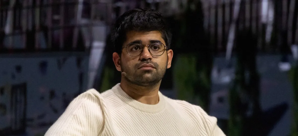 CEO de Perplexity minimiza el problema de los despidos por la IA: “La mayoría de la gente no disfruta sus trabajos”