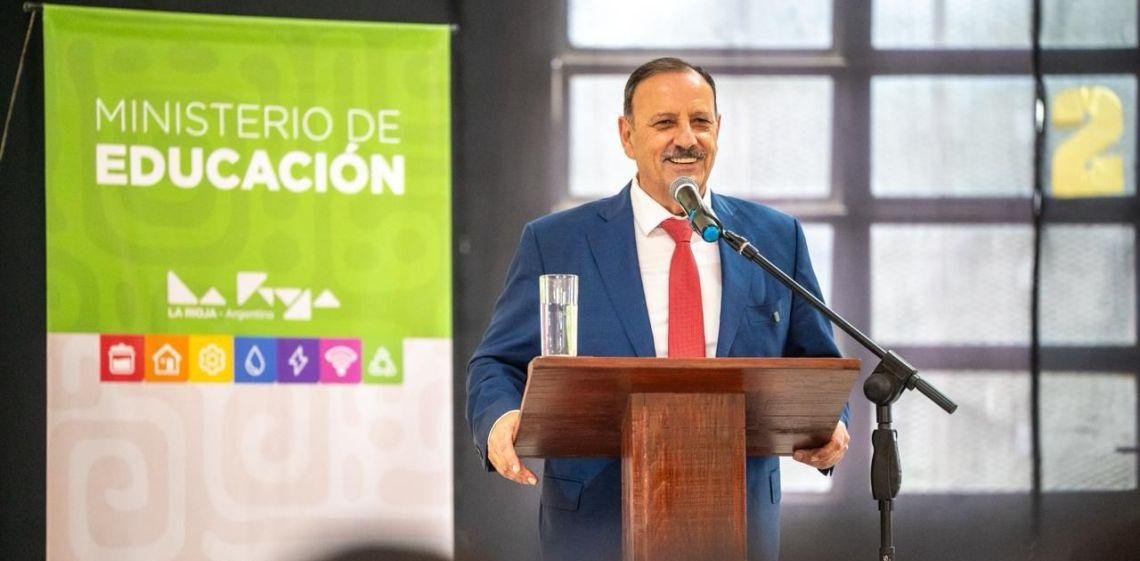 Desde La Rioja, Quintela llamó a “un camino distinto” para el país y afirmó que “la economía es simple, sencilla, práctica y concreta”