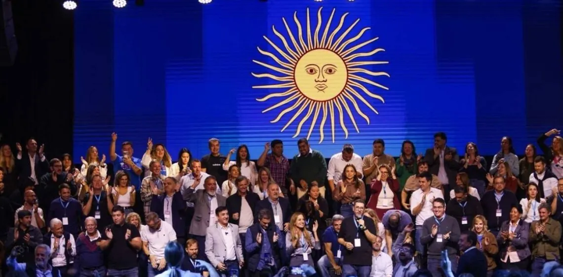Llaryora toma nota del peronismo federal y mide cómo jugará Córdoba en el escenario nacional