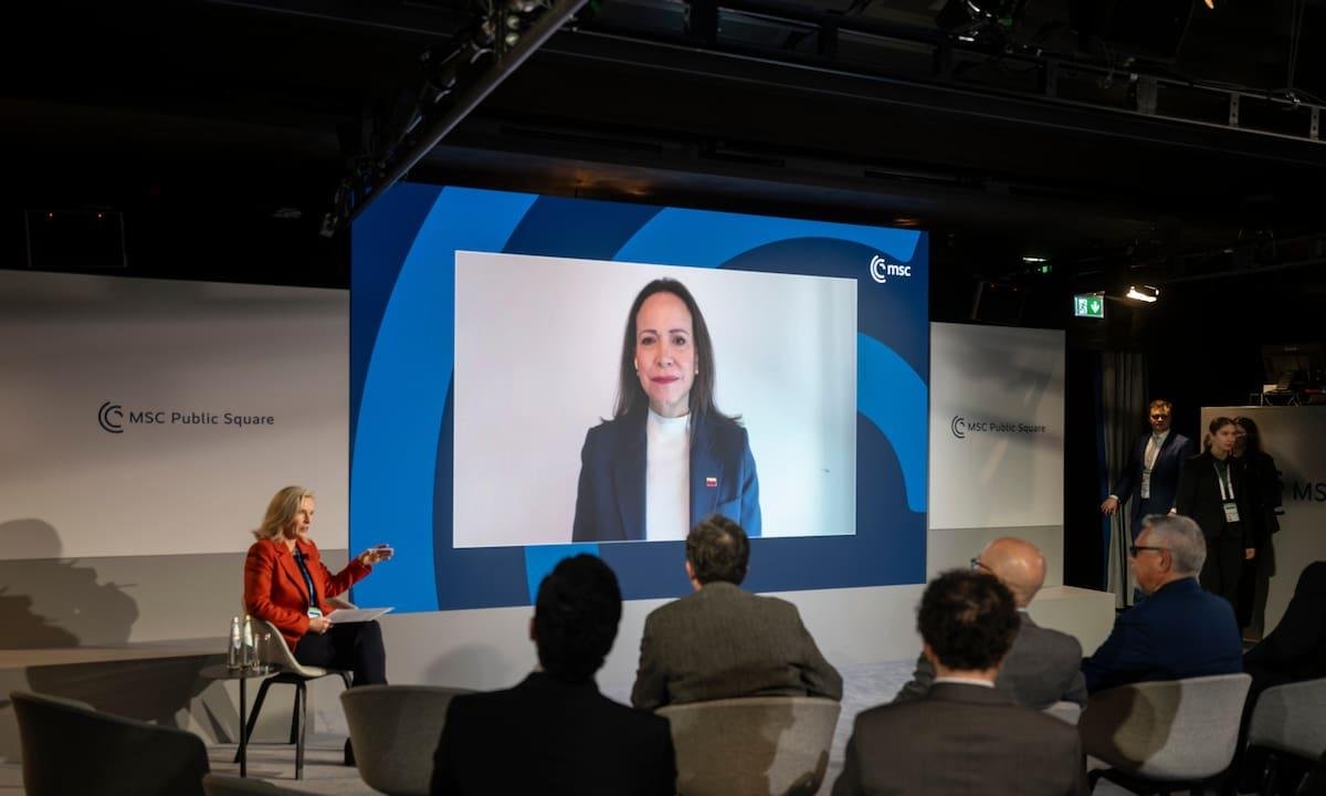 Líder opositora María Corina Machado anuncia su retorno a Venezuela en próximas semanas