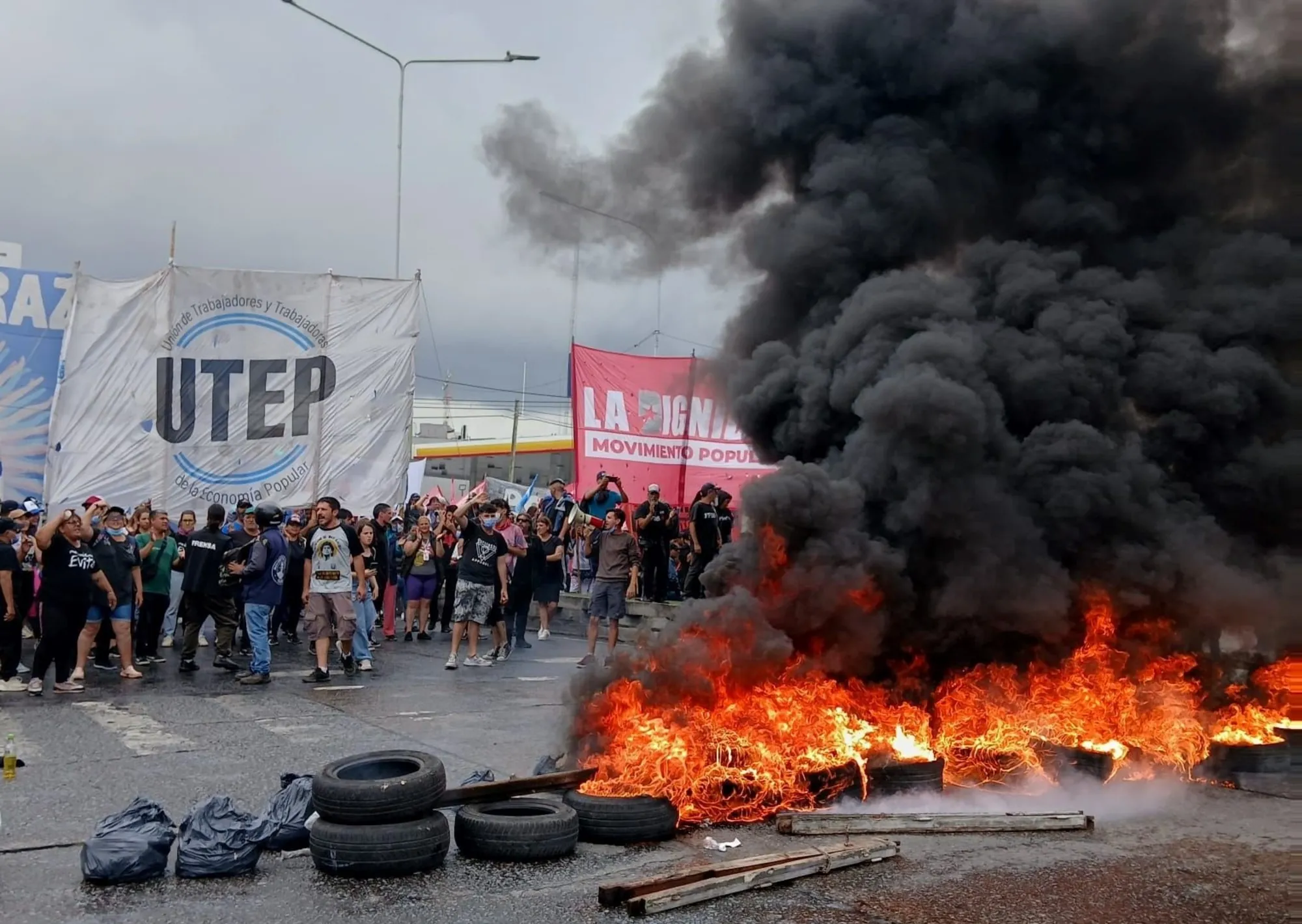 Cortes, marchas y piquetes en Buenos Aires por el cierre del programa Volver al Trabajo: dónde son las protestas y qué calles están afectadas