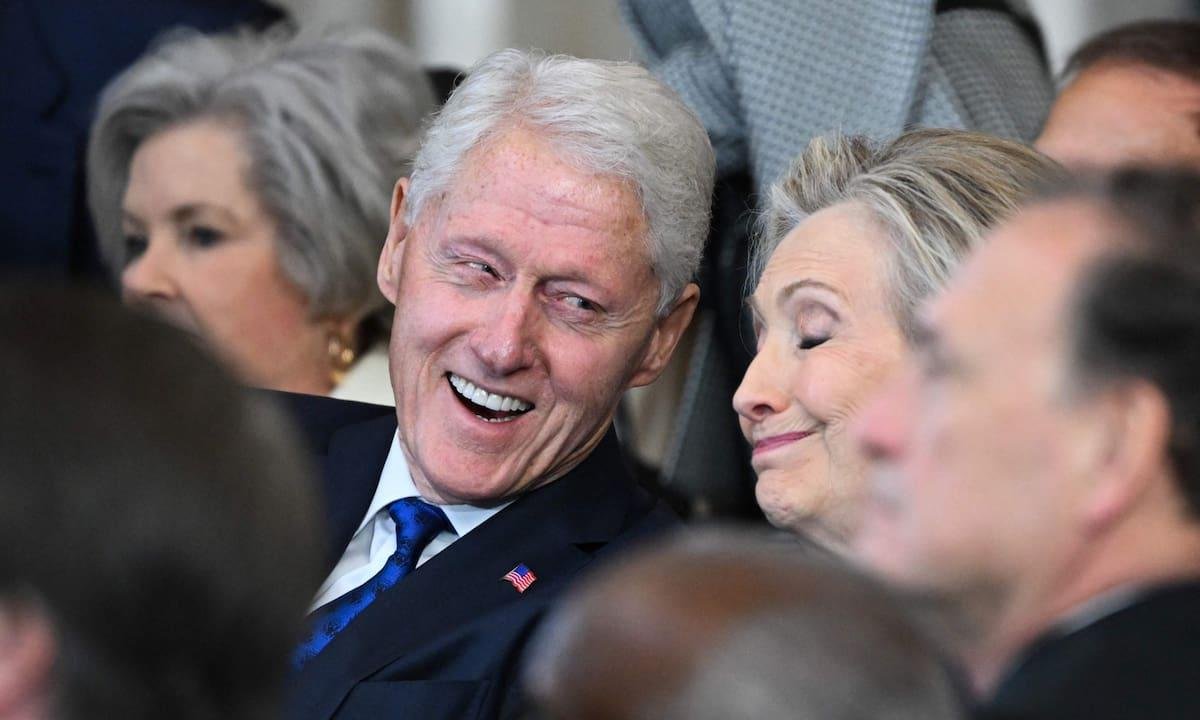 Tras la tensa presentación de Hillary, Bill Clinton testificó sobre sus vínculos con Epstein: “No vi nada ni hice nada malo”