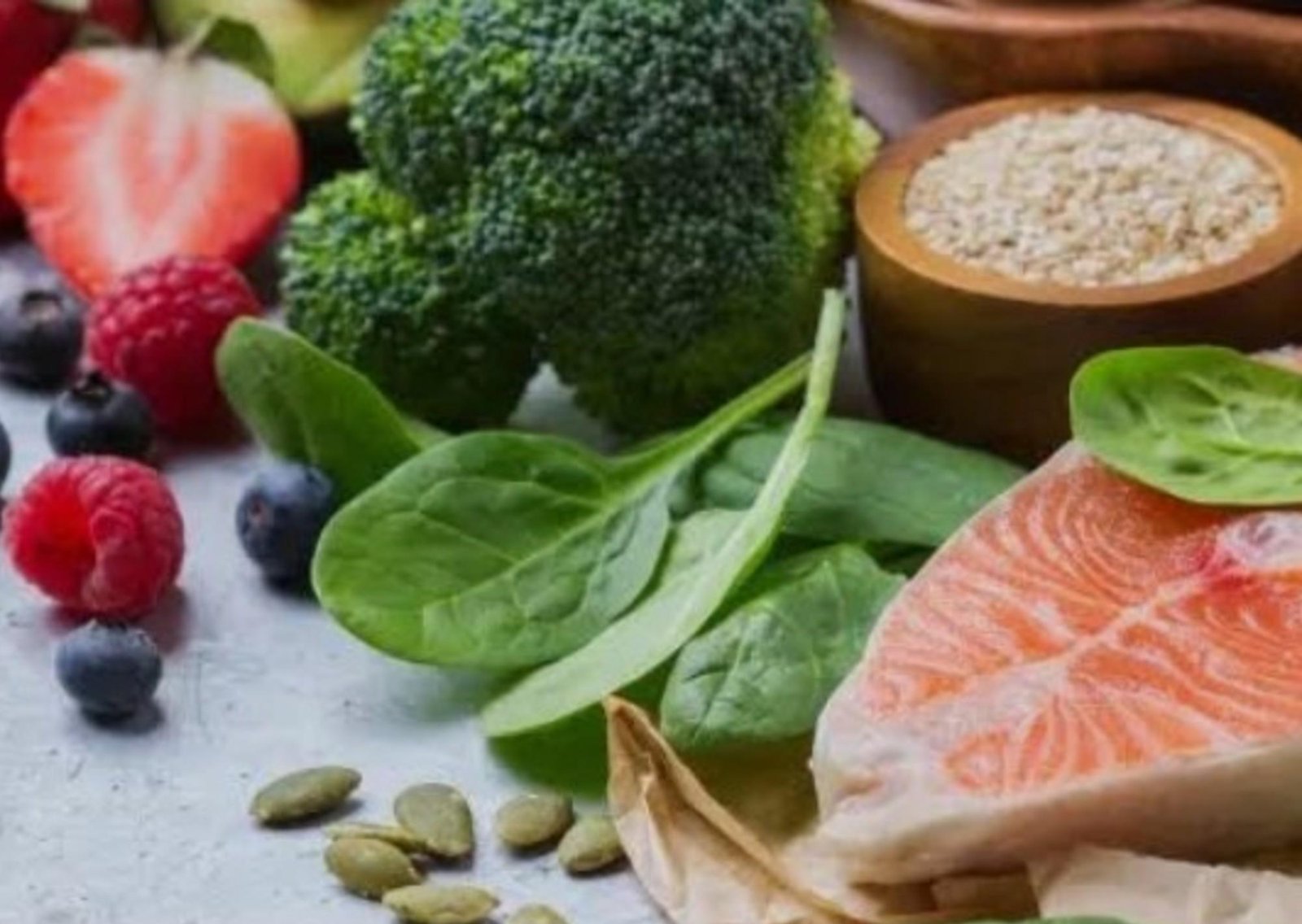 Los investigadores no lo pueden creer: los hábitos alimentarios nórdicos que podrían ser el secreto para vivir más