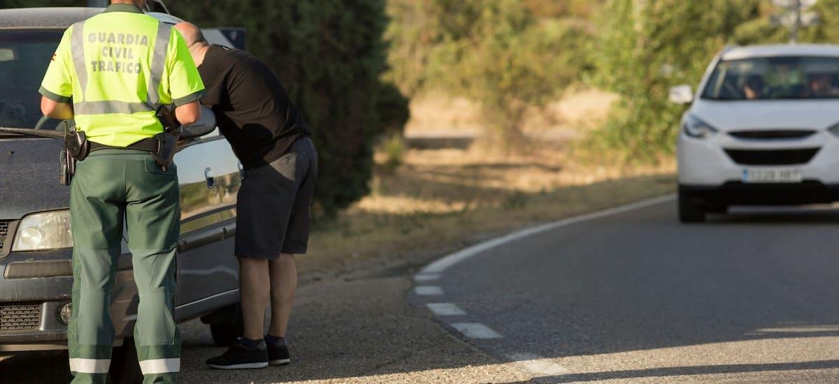 El Gobierno revisará todas las guanteras y cancelarán licencias de conducir si se lleva este objeto