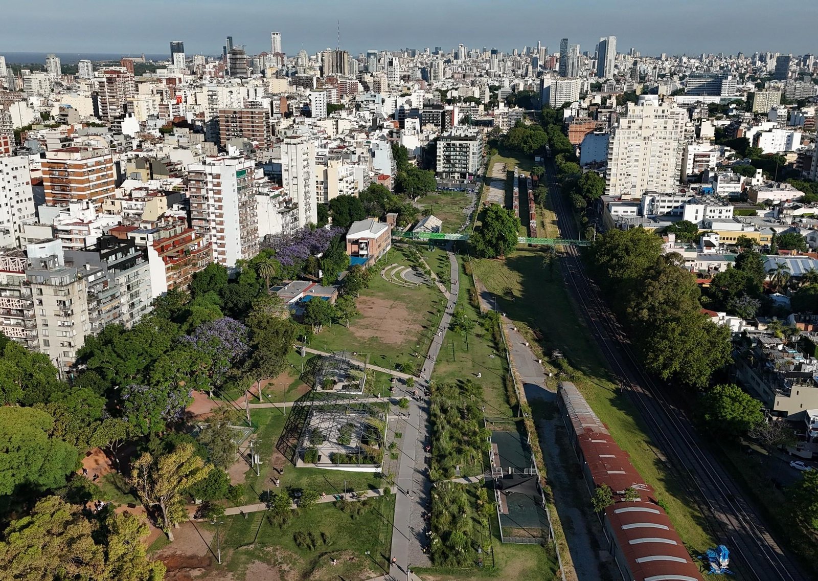 Cuáles son los 9 barrios porteños que concentran casi 70% de las obras en construcción en la Ciudad