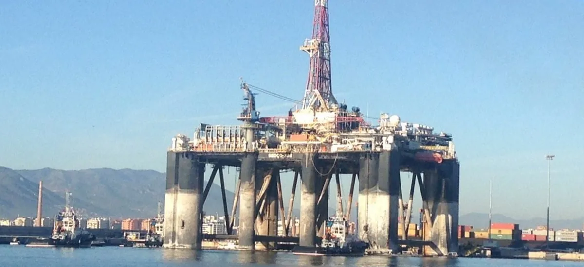 El precio del petróleo retoma los ascensos y cotiza en 98 dólares, con las Bolsas europeas apuntando a caídas