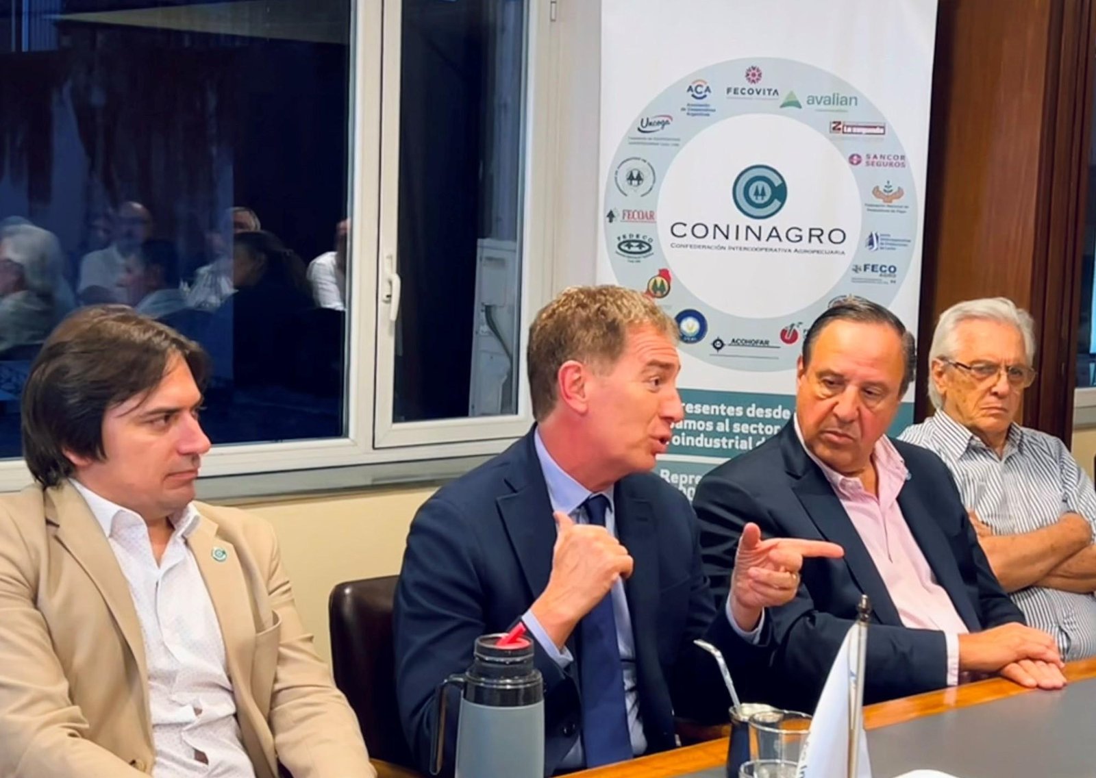 Santilli participó en una reunión de Coninagro y se mostró confiado en que la reforma laboral tendrá media sanción la semana que viene