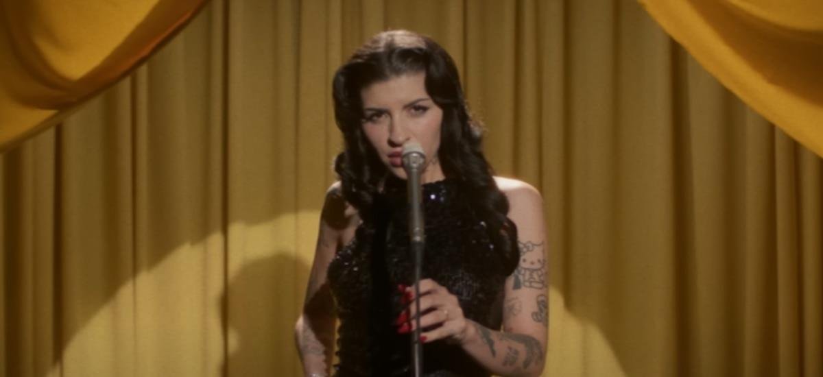 Cazzu habló sin filtros sobre cómo enfrenta las críticas y la presión mediática