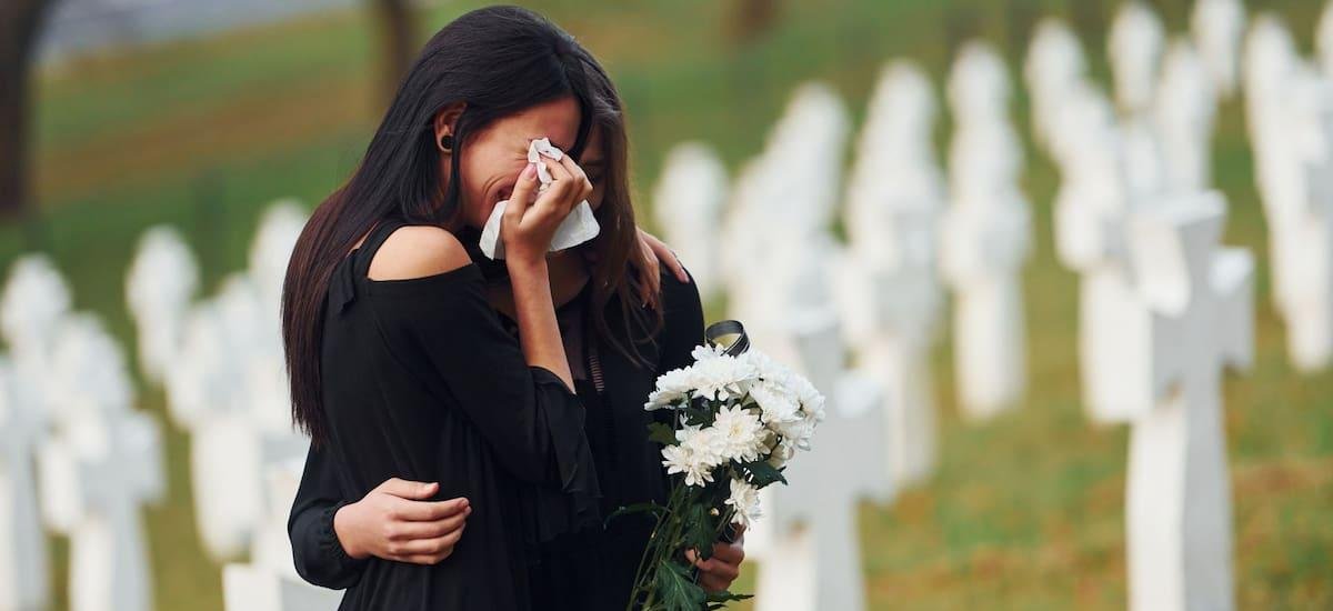 No son los hijos, los padres ni los cónyuges: quién tiene derecho a recibir la pensión completa tras la muerte del titular