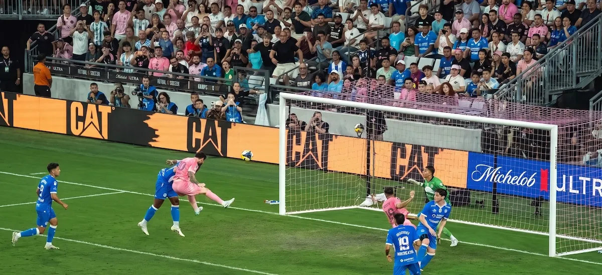 El golazo de cabeza de Messi con el que alcanzó los 100 tantos en el Inter Miami: la particularidad con el Cruz Azul