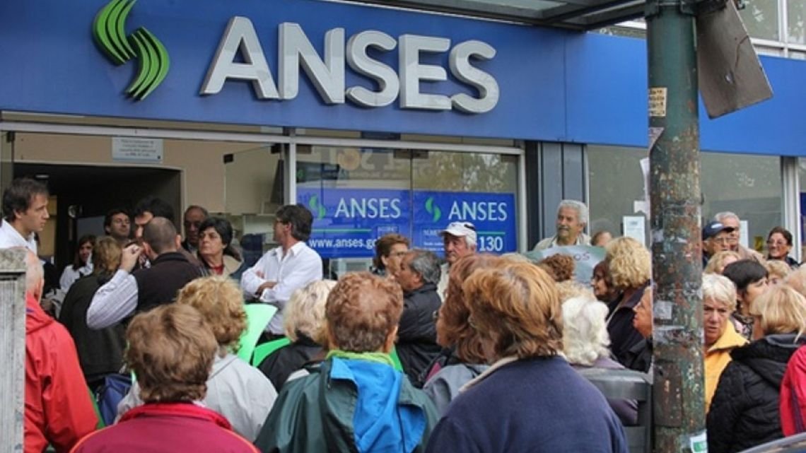 ANSES confimó el calendario de pagos de marzo 2026 para jubilados, AUH, AUE y prestaciones por desempleo