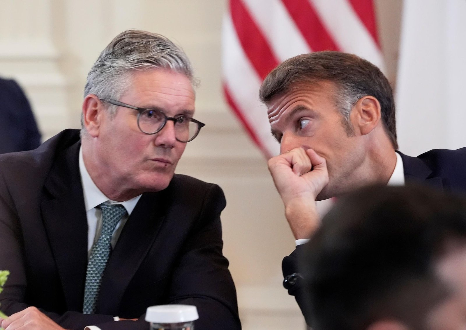 Francia y Gran Bretaña, rehenes en una guerra entre Estados Unidos e Irán que no consultaron