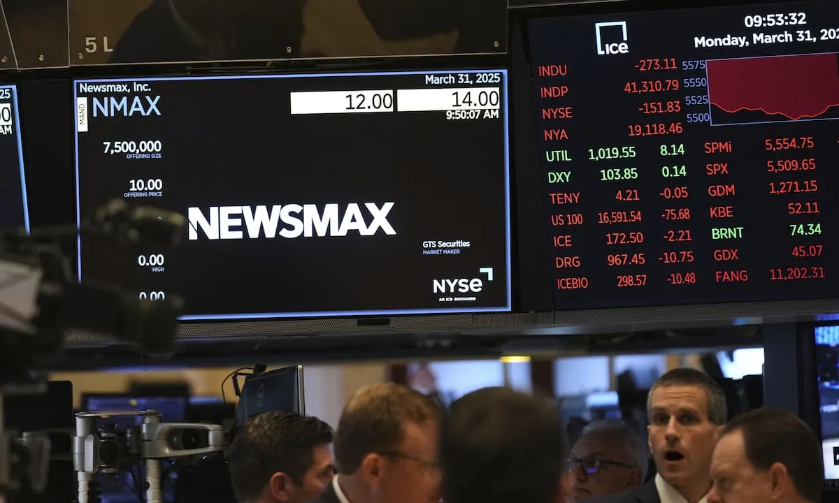 Wall Street se beneficia de la caída del petróleo y los buenos resultados de empresas