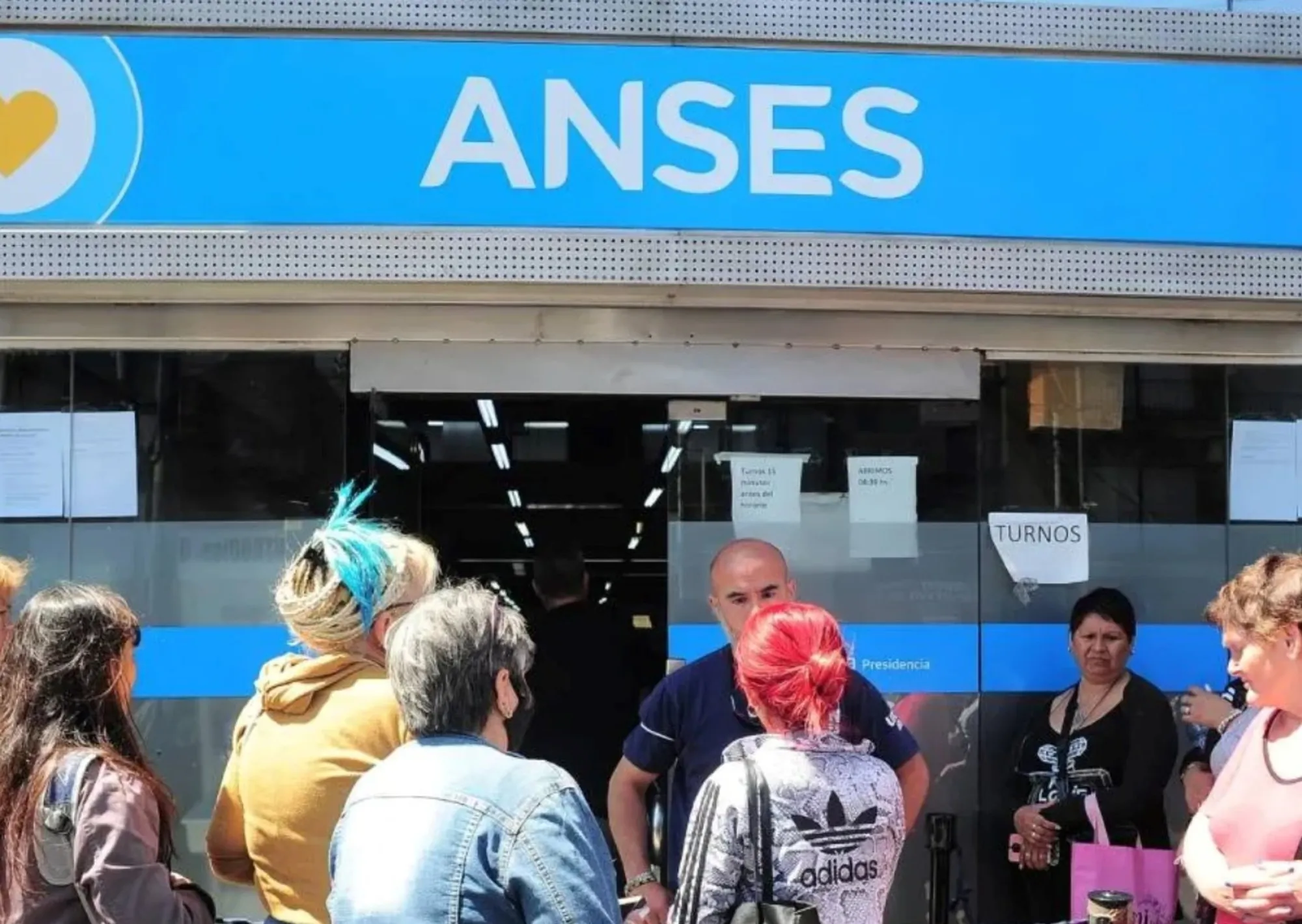 ANSES: quiénes cobran hoy viernes 9 de octubre y cuándo cobran los demás