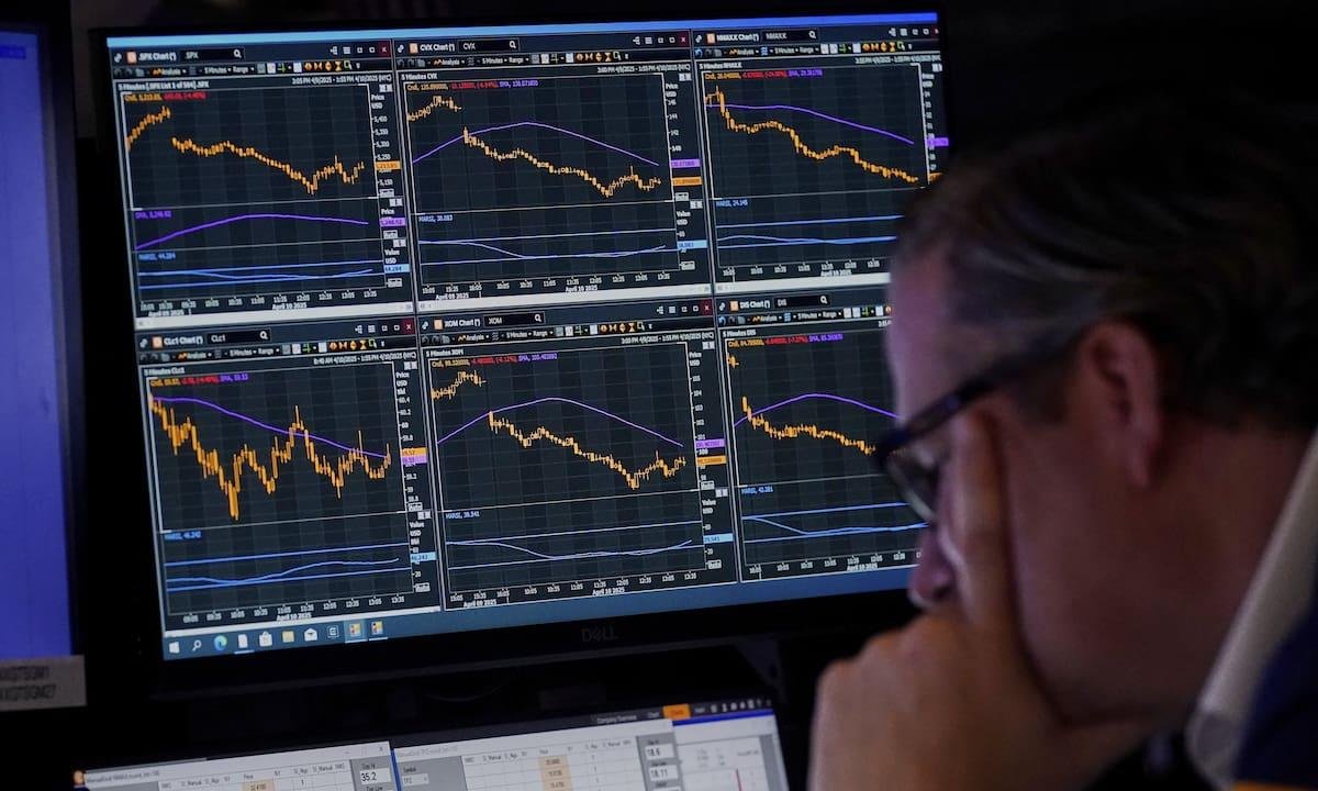 UBS supera expectativas con los resultados y planea más recompras