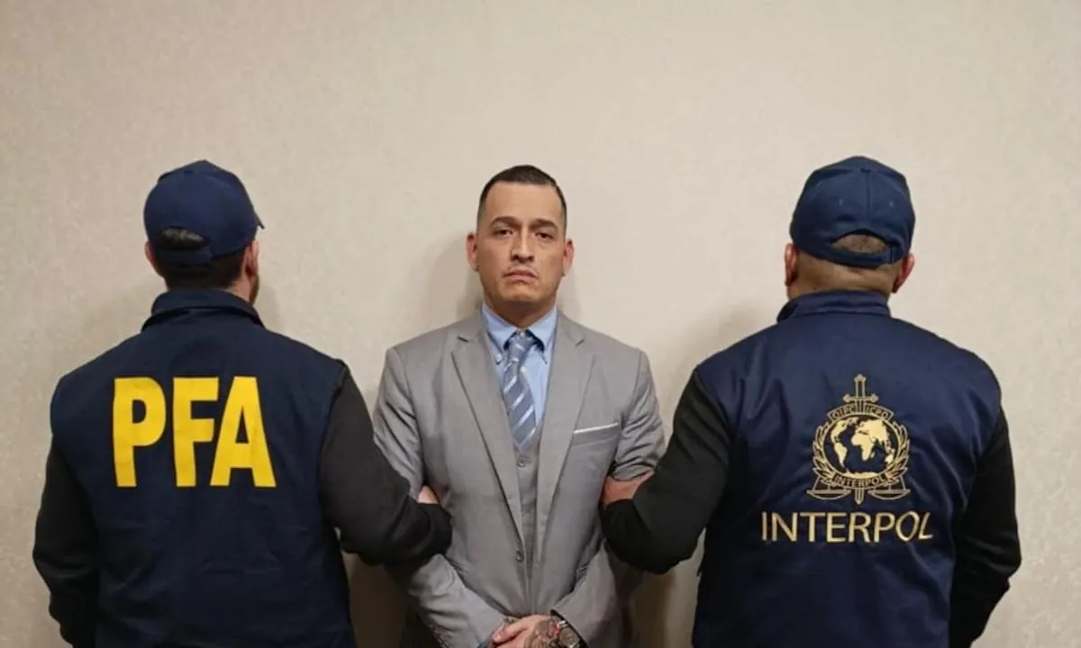 Un peligroso narco mexicano fue atrapado por agentes de la SIDE y la PFA en un hotel de Puerto Madero