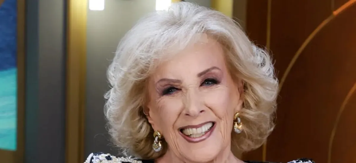 Mirtha Legrand fue dada de alta tras su cuadro de bronquitis: “Continuará con la recuperación en su casa”